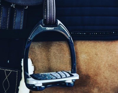 FlexOn Aluminium Stirrup - Image 9