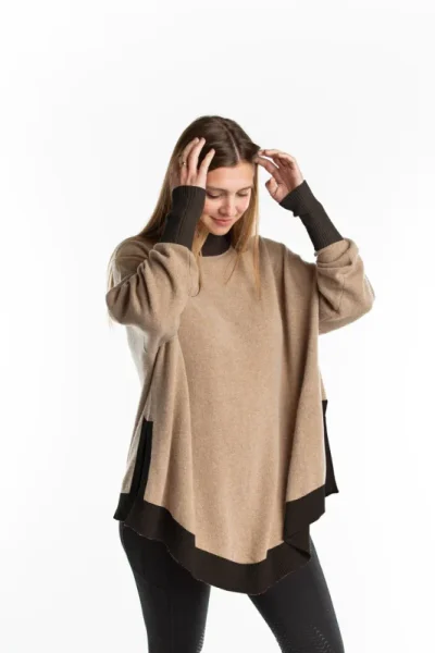 Addison Riding Poncho with sleeves - Image 2