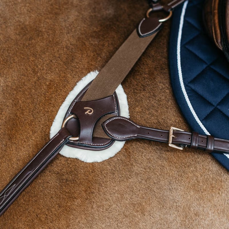 Dy'on Vegan Sheepskin Protection Pad for 5 Points Breastplate - Image 3