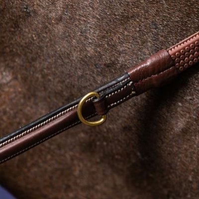 Dy'on D Collection 1/2" Howlett Rubber Reins With 7 Leather Loops - Image 2