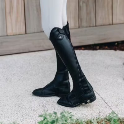 Dy'on Classic Comfort Half Chaps - Image 2