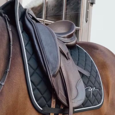 Dy'on Diamond Saddle Pad Dressage - Image 8