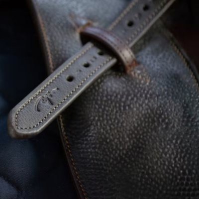 Dy'on Premium Soft Leather Stirrup Strap - Image 5