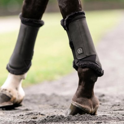 EquiFit D-Teq™ Hind Boot with White w/Natural vegan sheepswool version of boots - Image 3