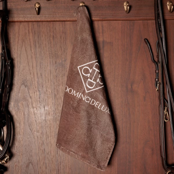 Towel Grooming Deluxe - Image 2