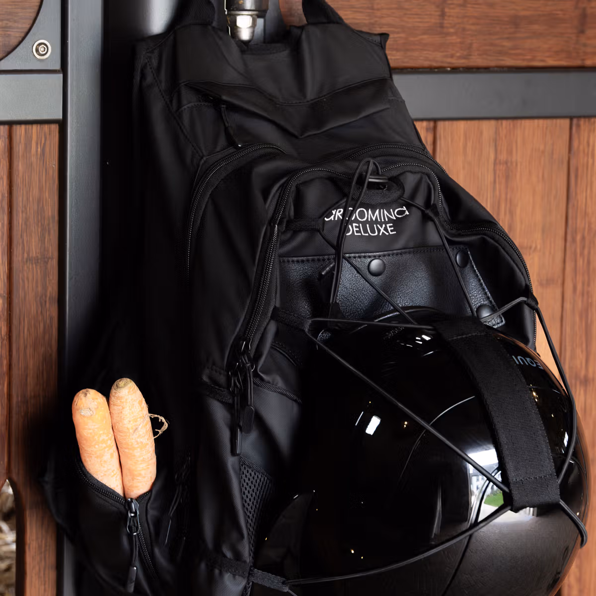 Grooming Deluxe Grooming Backpack - Image 7