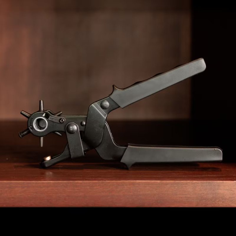 Grooming Deluxe Leather Punch Extra Strong - Image 2