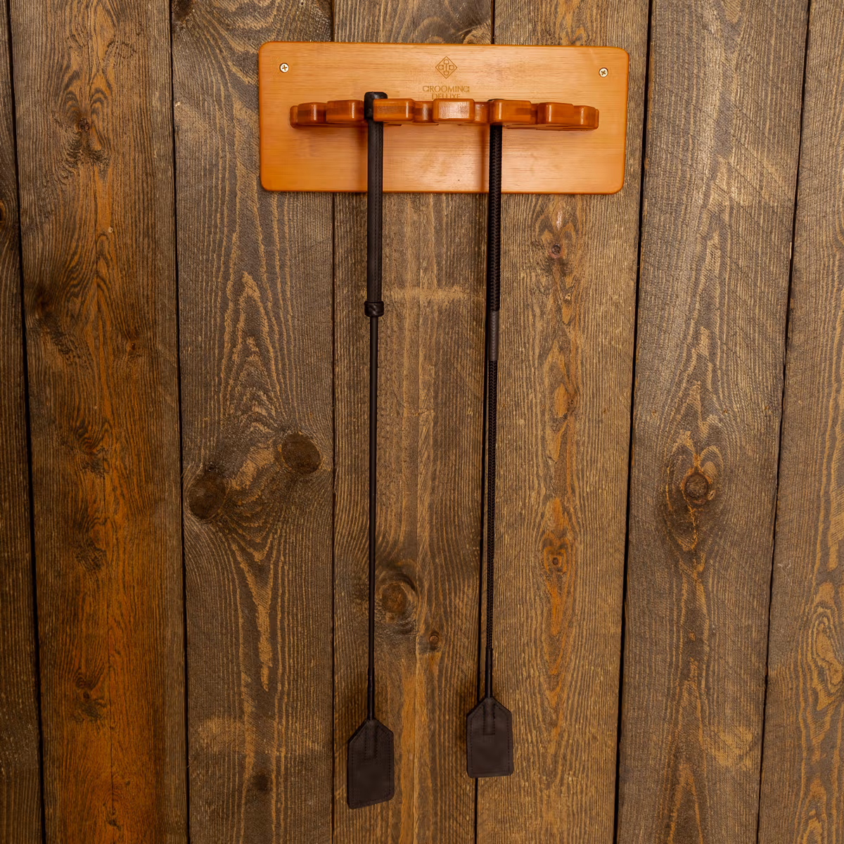 Grooming Deluxe Whip Holder Round - Image 4