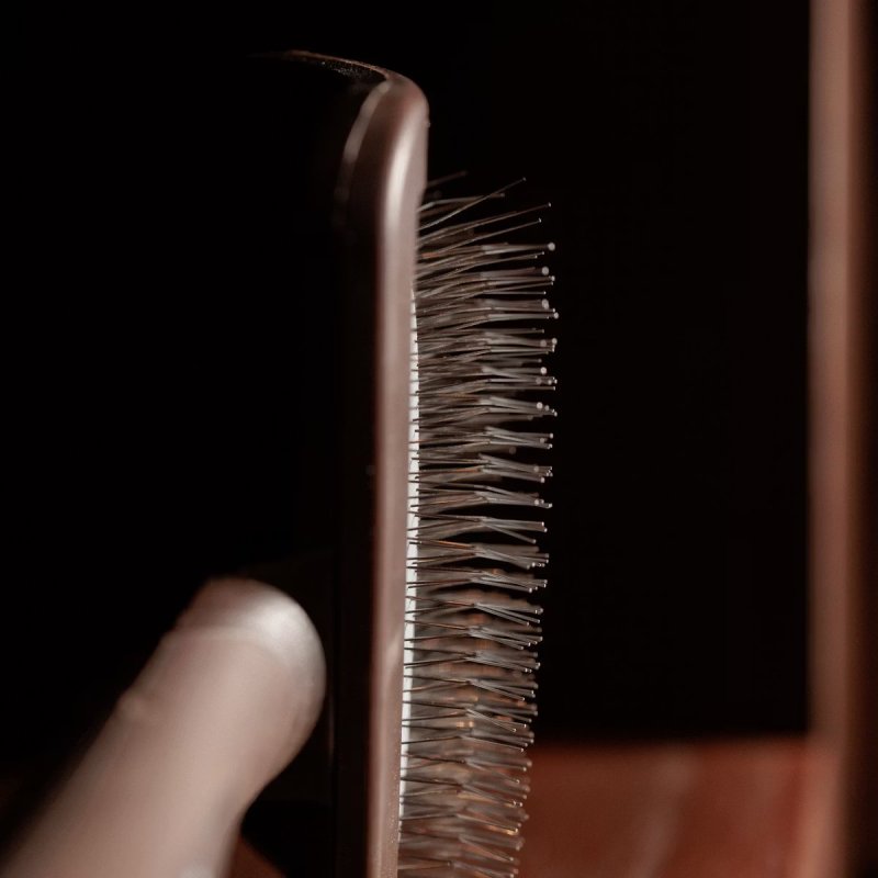 Grooming Deluxe Velcro Cleaning Brush - Image 2